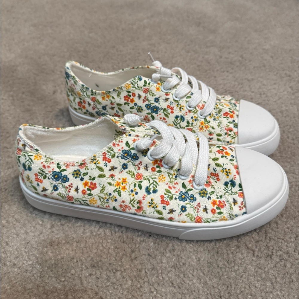 Sincerely Jules Floral White Sneakers